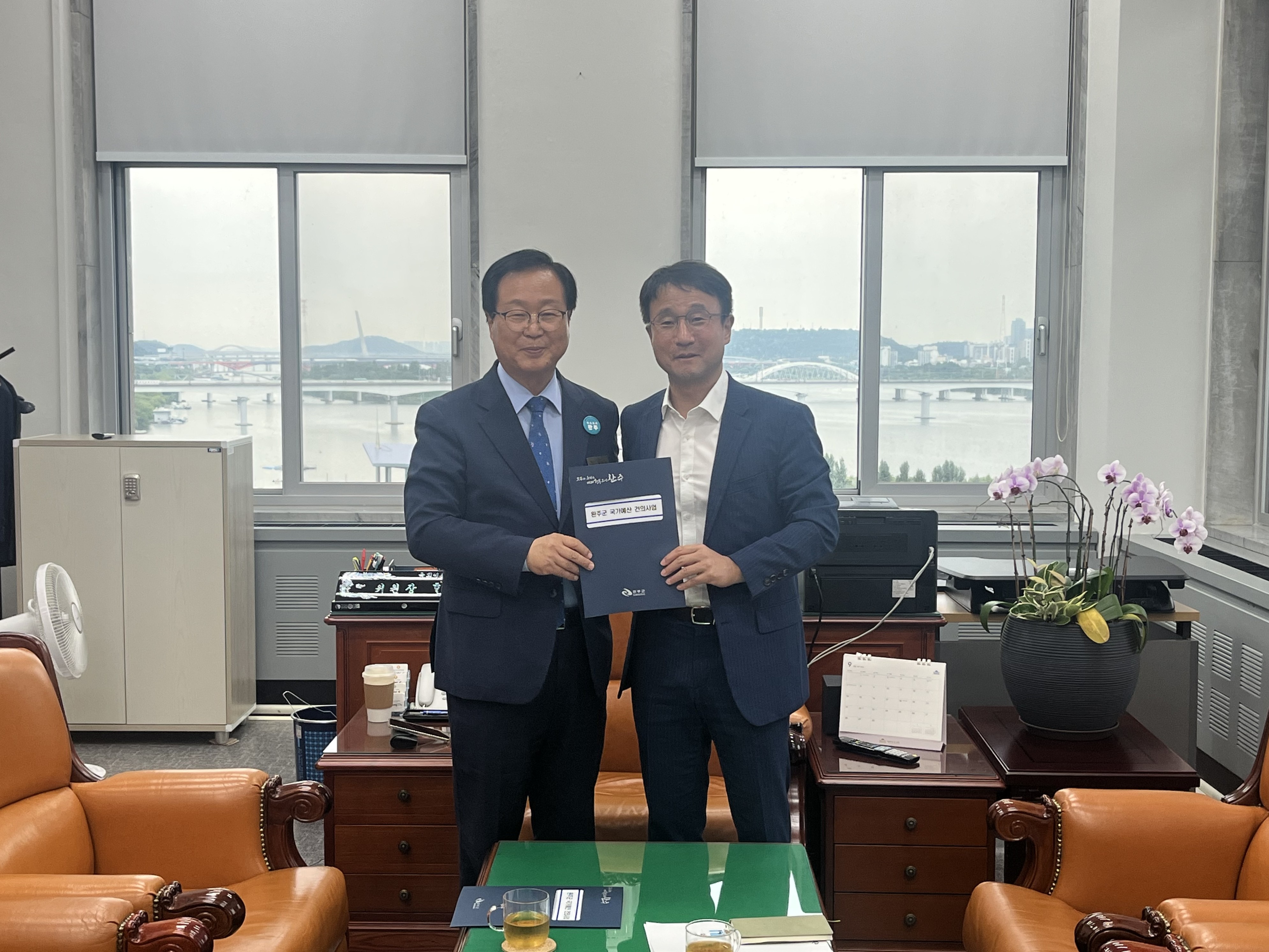 기사 대표 이미지