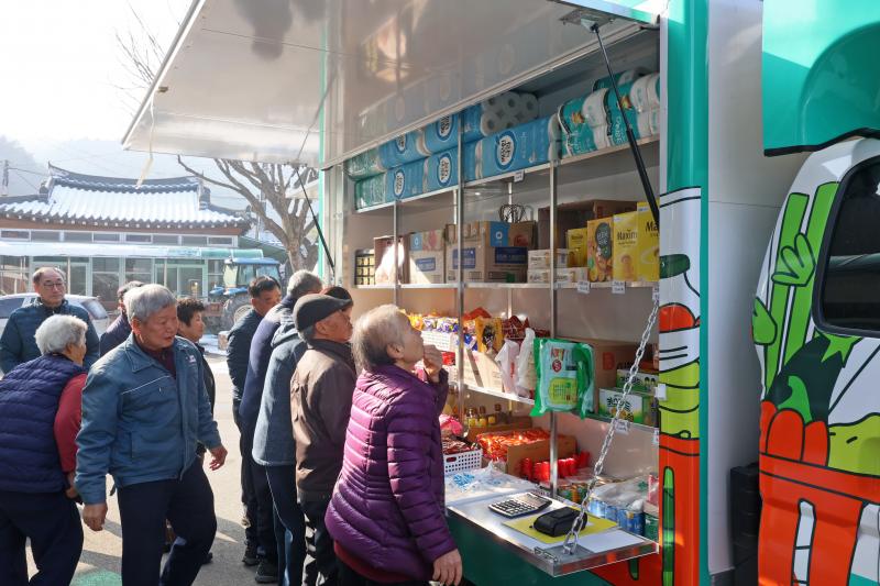 임실군,“장보기 걱정 뚝”내 집앞 마트…‘찾아가는 이동장터’출격