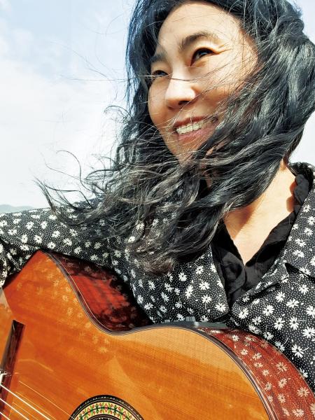 “노래는 시가 되고 싶고 시는 노래를 꿈꾼다” 당신의 일상을 응원하는 시편들