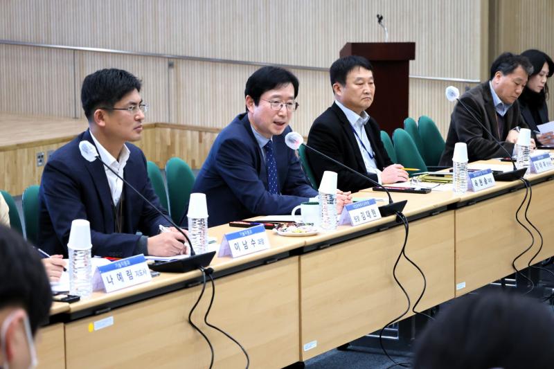 여름철 배추 수급 안정 도모…현장, 연구, 정책 연계 공동연수