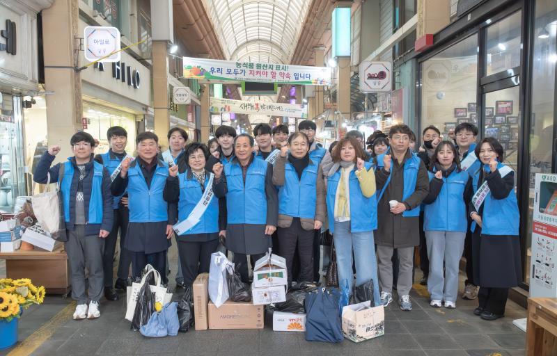 익산도시공단, 전통시장 장보기·기부 실천