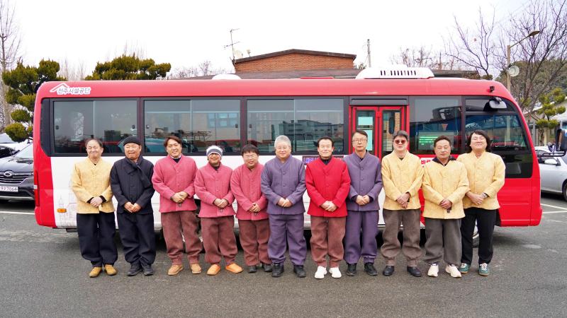 ‘바로온’, 한복 입고 승객 맞이