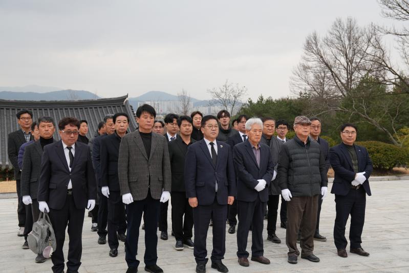 이정린 남원시장 예비후보, 만인의총 참배하고 본격적인 표심잡기 나서