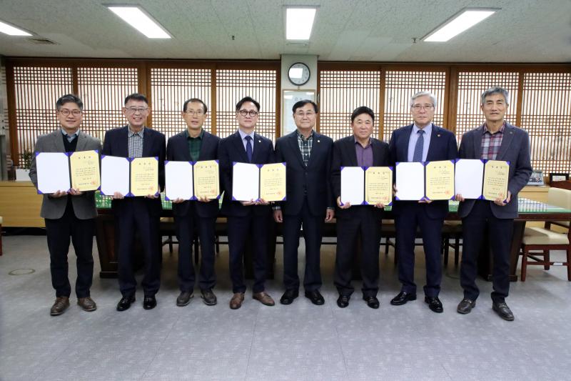 정읍시의회, 2025회계연도 결산검사위원 위촉
