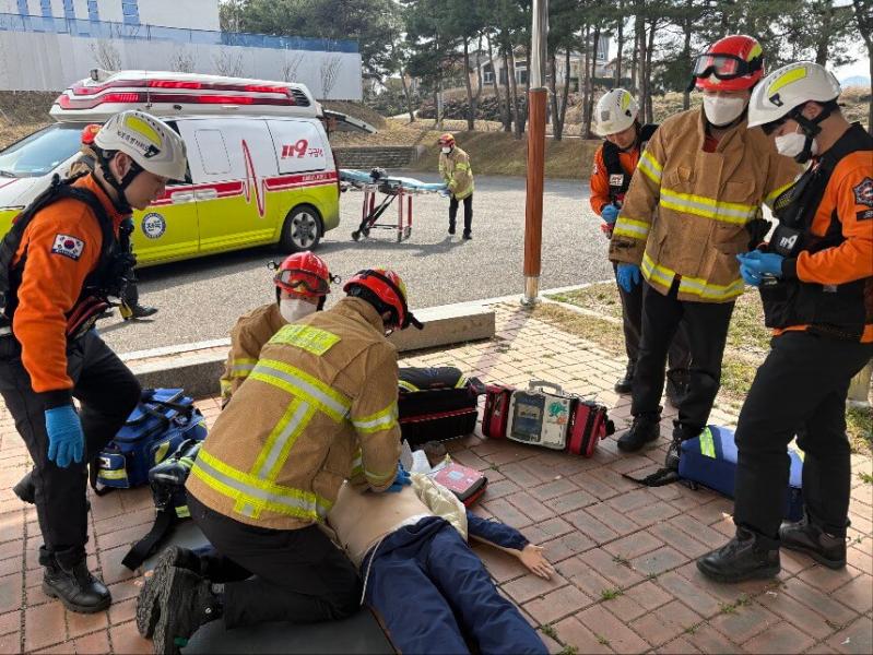 장수소방서, ‘멈춘 심장 다시 뛰게’... 구급대 팀워크 훈련 