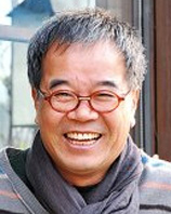 '어디를 흐르다 너는 바람으로 이 마을에 들렀느냐'