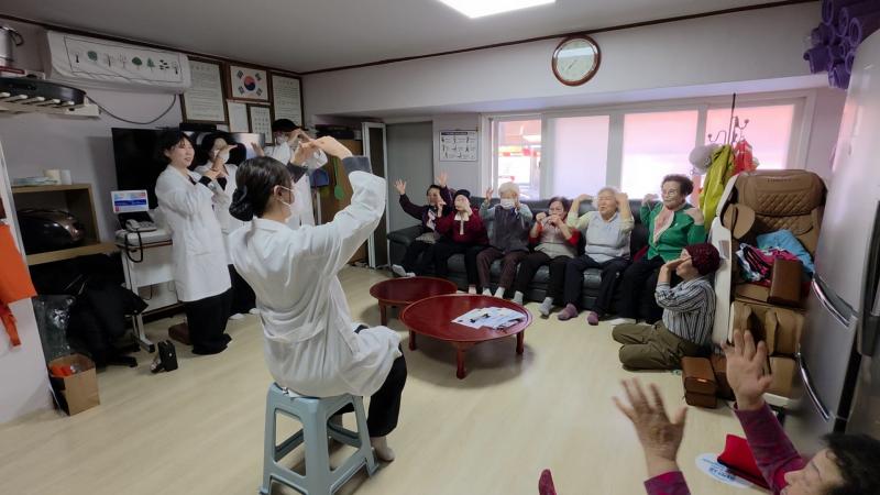 부안군 보건소, 간호학생 실습 프로그램 일환 경로당 방문 건강교육 실시
