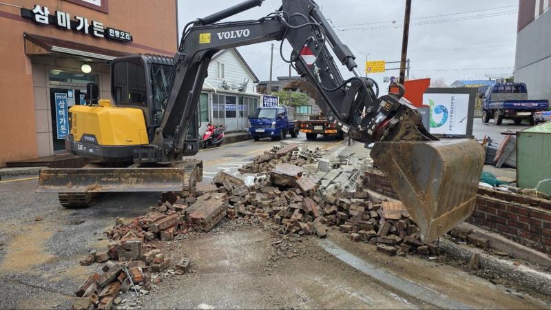 고창읍자율방재단, 강풍 피해 신속 복구 구슬땀