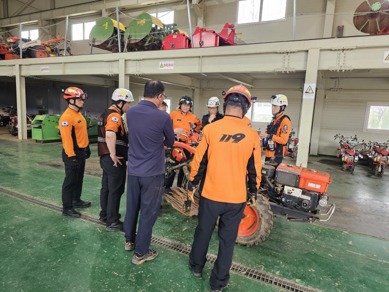 고창군, 소방대원 맞춤형 ‘농기계 구조 및 작동 원리 교육’ 실시