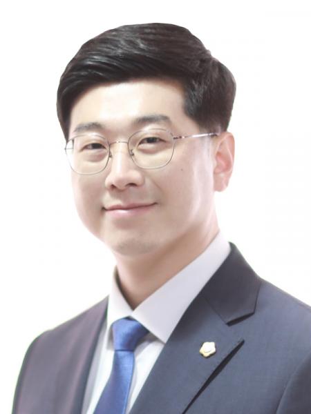 “교통안전 시설물 설치 절차 간소화 ...신속 민원 해결” 