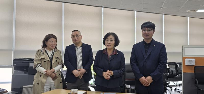 이순덕 완주군의원, 선거구 통합 논란 속 무소속 출마 선언