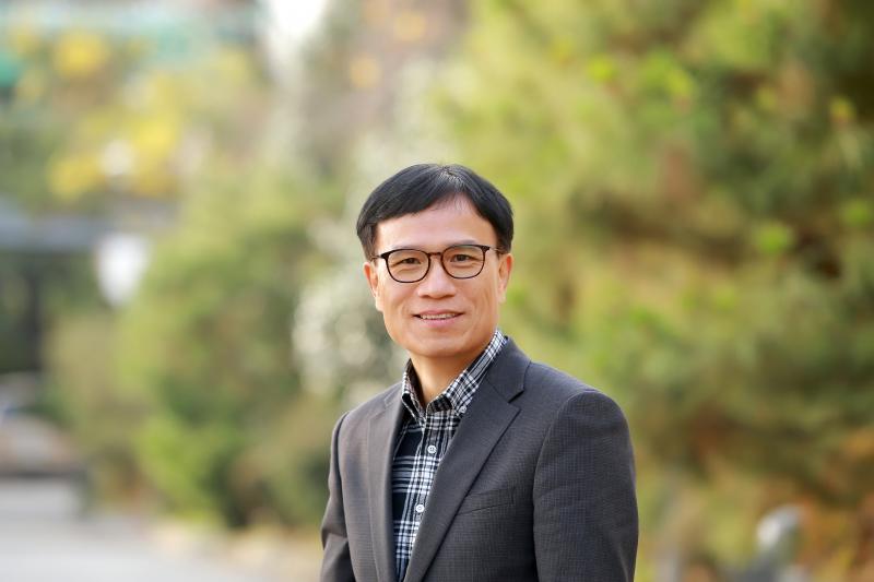 [오늘의 길목]AI가 빛낸 어버이날 