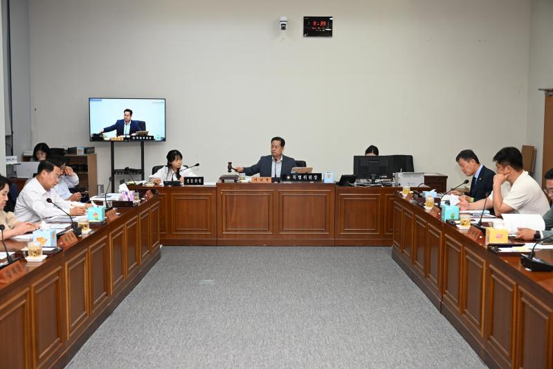 완주군의회 통합반대 특위, 활동결과보고서 채택… 2년간의 대장정 마무리