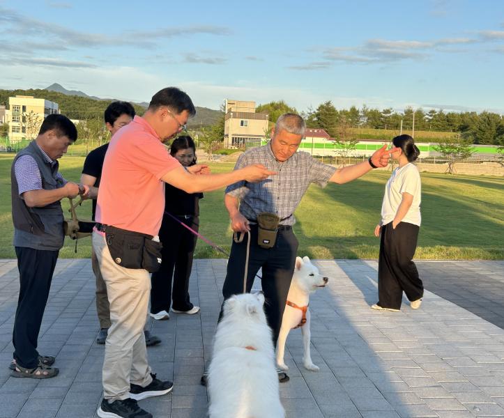 임실군, 국가자격「반려동물 행동지도사 2급」교육생 모집... 반려산업 메카 순항