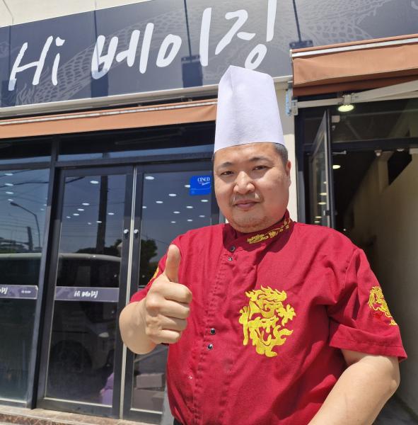 <포커스>정읍 하이베이징 서정원사장

“불황을 이기는 정직한 짜장 한 그릇의 힘”