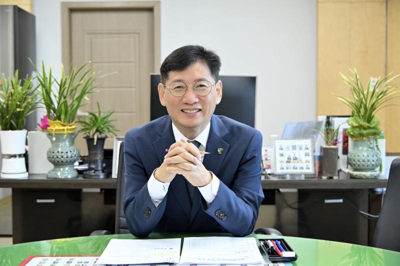 단단하게 쌓아온 100일, 더 크게 열어가는 장수의 내일
