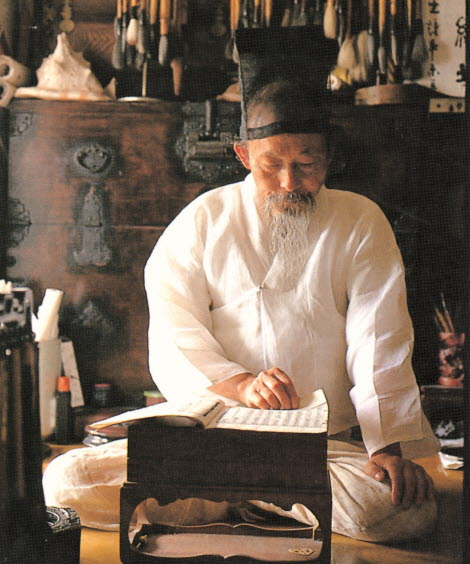  중국에 강암 송성용, 우산 송하경 부자 서예 작품 기증 