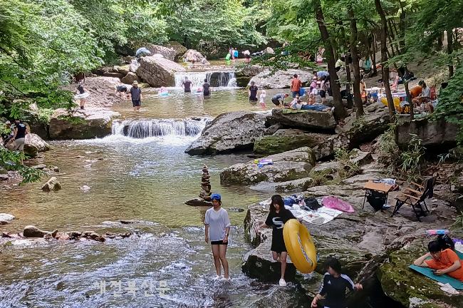더위야 가라! 강천산 피서지객들로 ‘으뜸’ 
