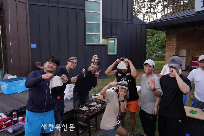 군산 섬 주민과 함께한 ‘바다에서 식탁으로’ 미식여행 