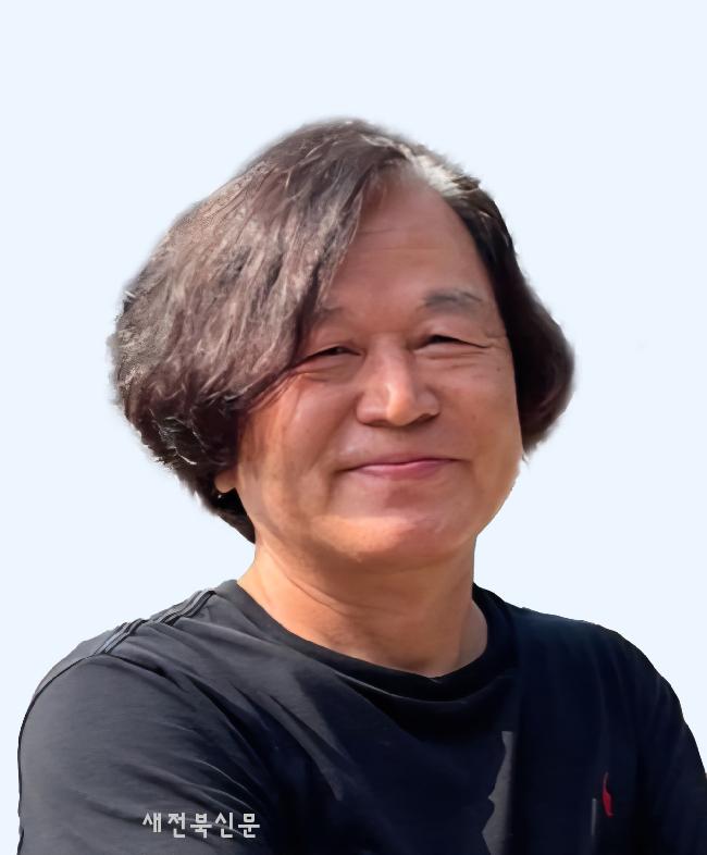 [삶의 향기]전북 현대 축구팀 현안에 청문회를 개최하라