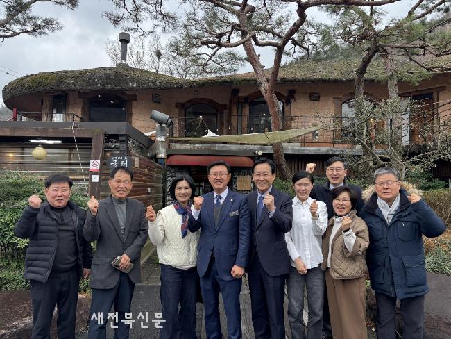 유의식 의장, 어두마을 가로등 관련 간담회 가져  