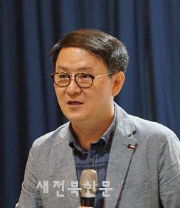 [오늘의 길목]2025~2027, 10대 문화예술트렌드  
   