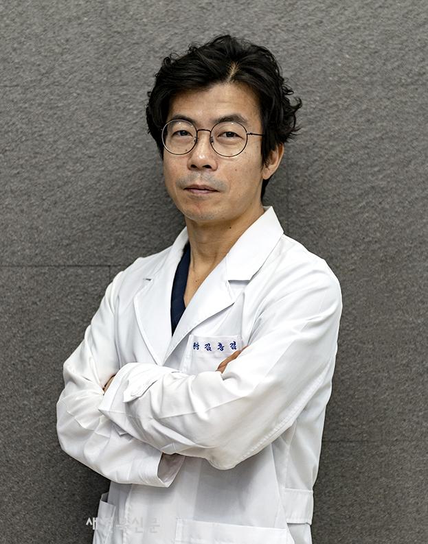 테니스엘보치료 늦을수록 만성 통증 위험 높아져 